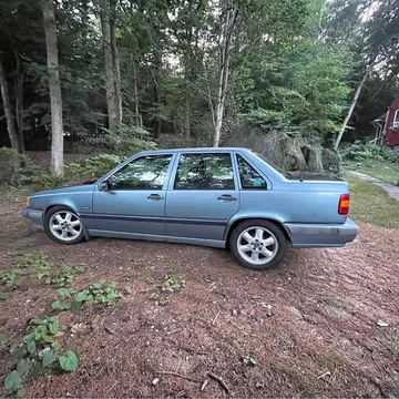 1993 Volvo 850 GLT Sedan 4D