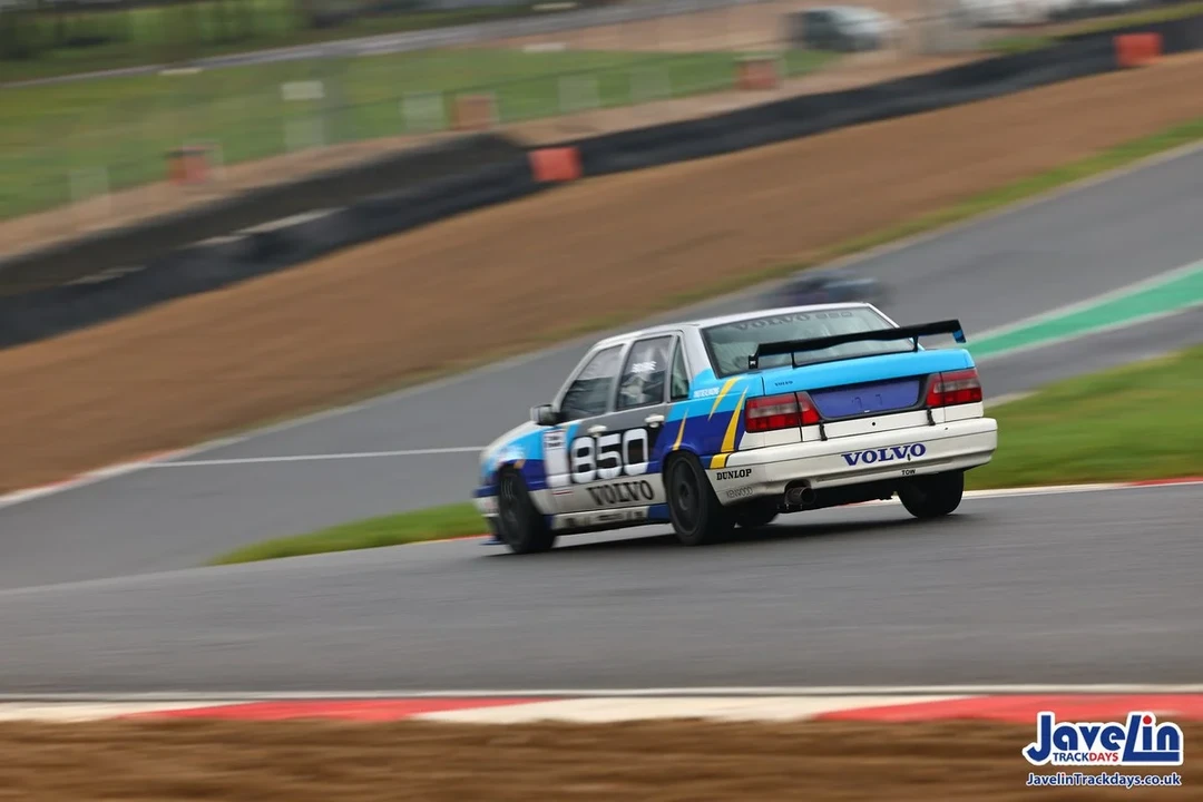 1993 Volvo 850 - Image 3 of 30