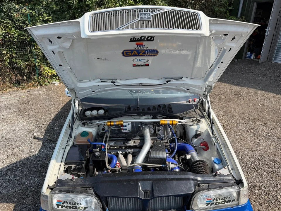 1993 Volvo 850 - Image 17 of 30