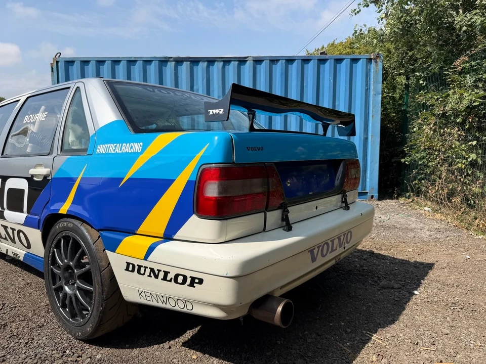 1993 Volvo 850 - Image 11 of 30