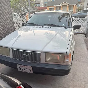 1993 Volvo 940 Sedan