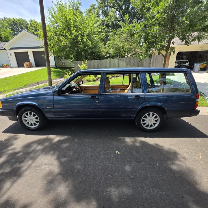 1993 Volvo 940 - Image 11 of 31
