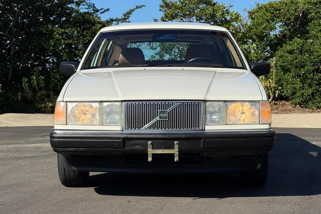 1993 Volvo 960 - Image 2 of 31