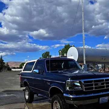 1993 Ford Bronco Eddie Bauer Edition