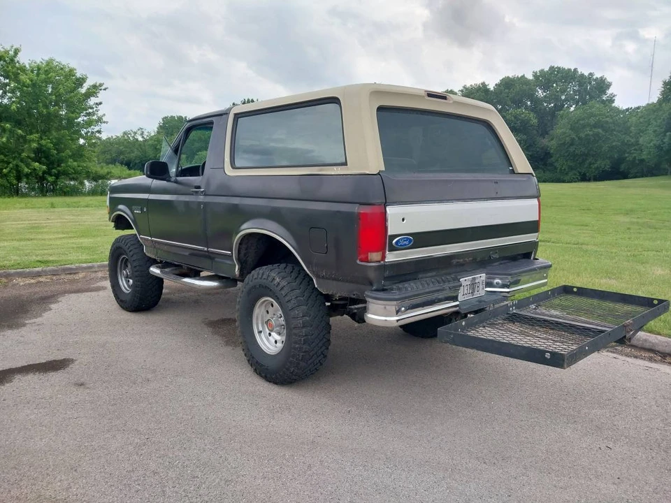 1993 Ford Bronco 5th Gen - Image 4 of 8