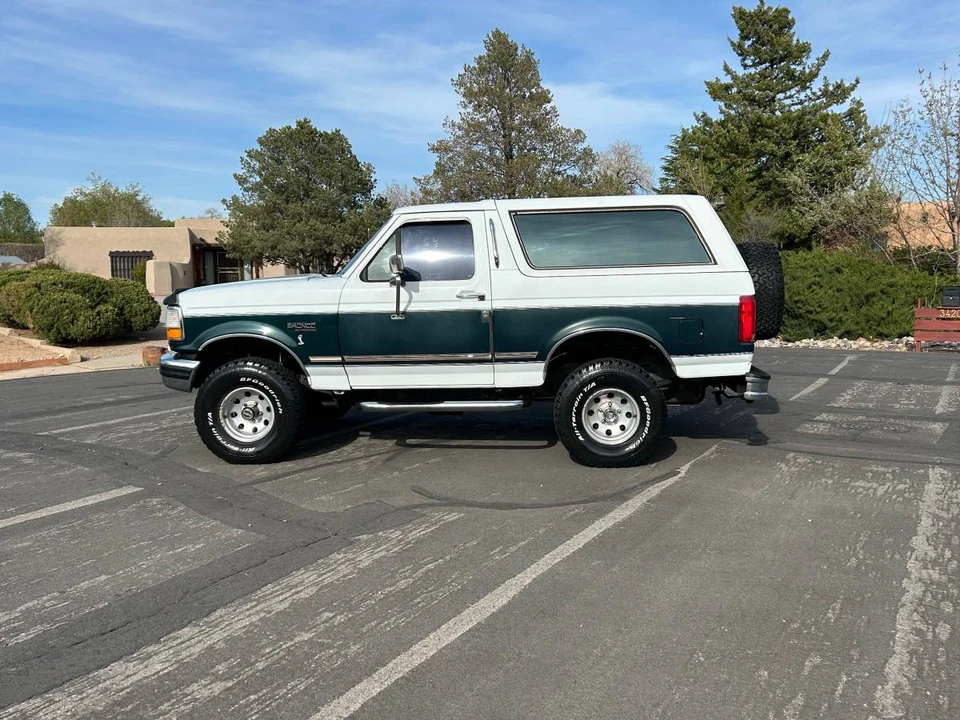 1993 Ford Bronco 5th Gen - Image 5 of 21