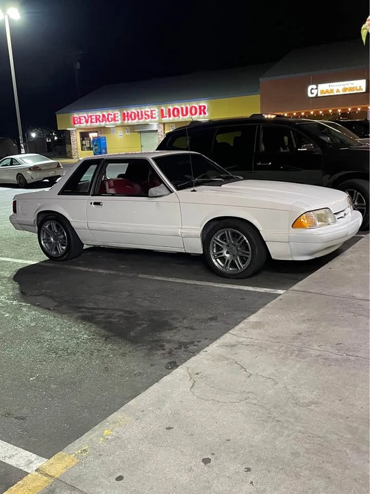 1993 Ford Mustang 3rd Gen - Image 6 of 10