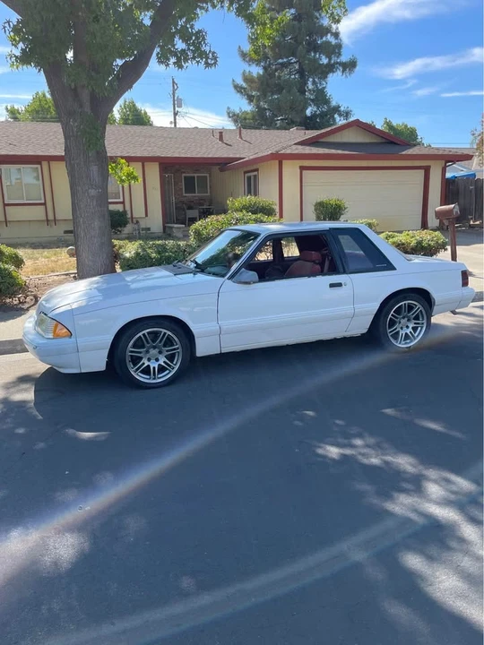 1993 Ford Mustang 3rd Gen - Image 5 of 10