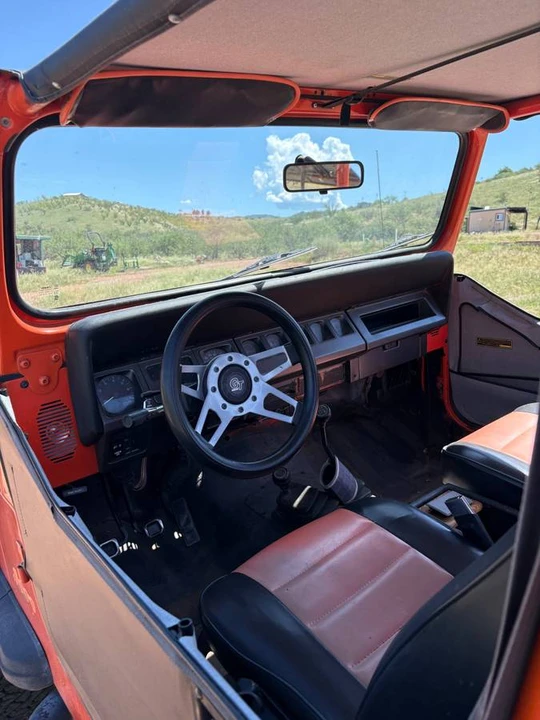 1993 Jeep YJ Wrangler - Image 4 of 5