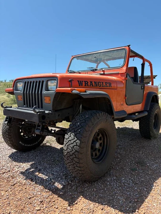 1993 Jeep YJ Wrangler - Image 5 of 5