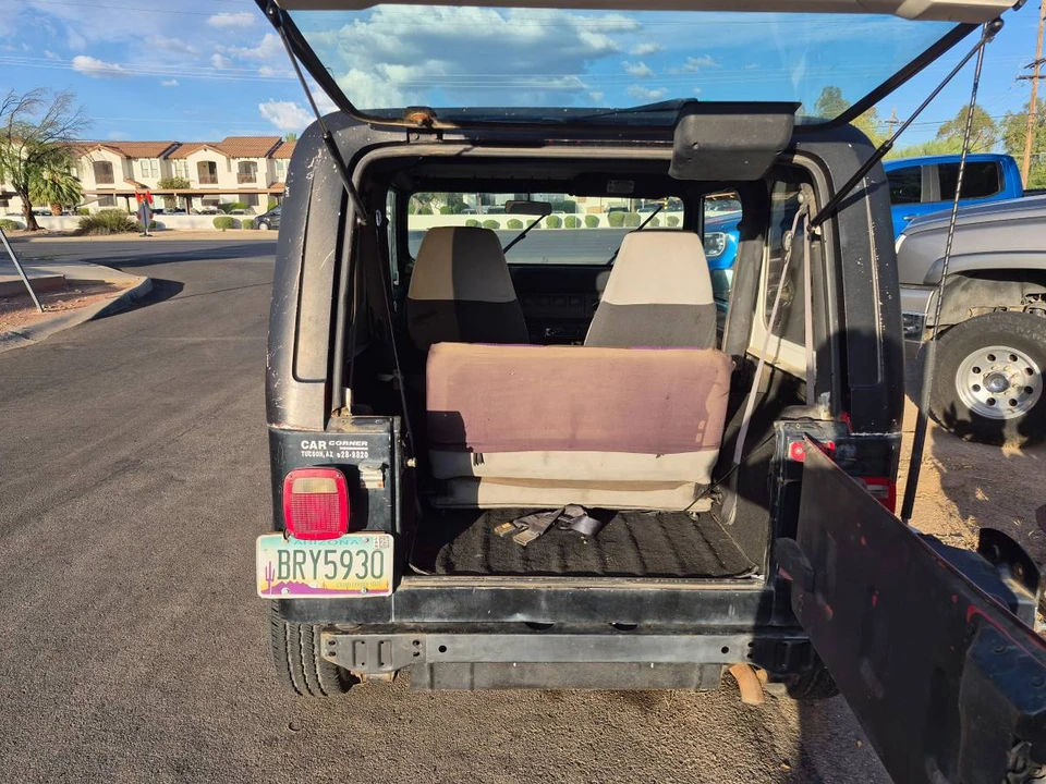 1993 Jeep YJ Wrangler - Image 11 of 11