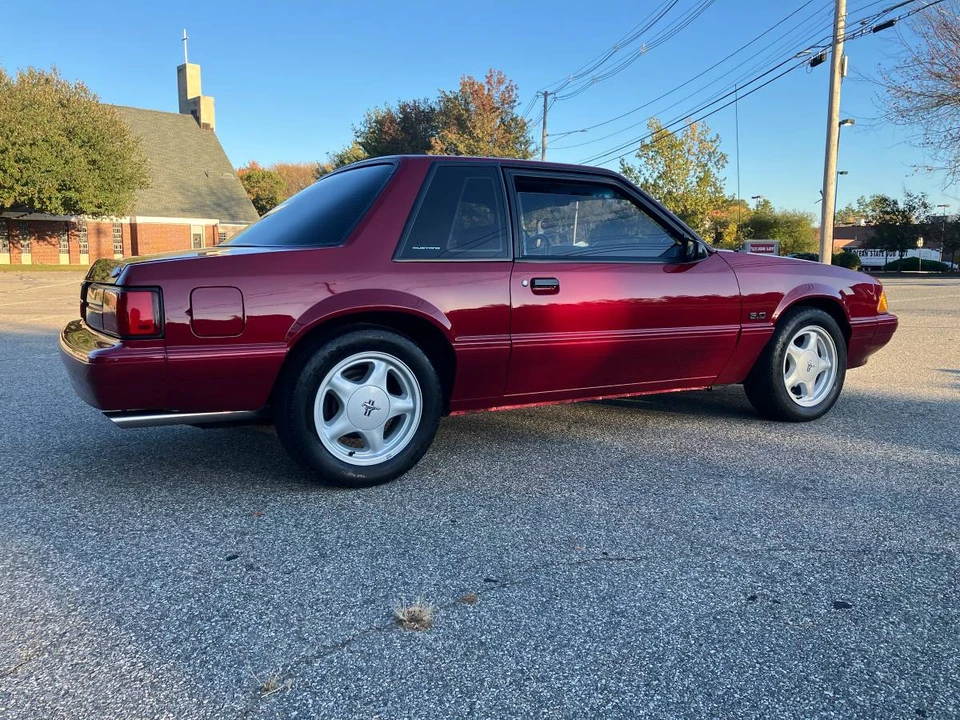 1993 Ford Mustang 3rd Gen - Image 9 of 21