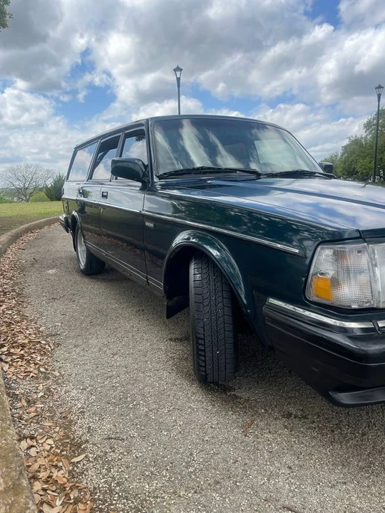 1993 Volvo 245 - Image 15 of 23