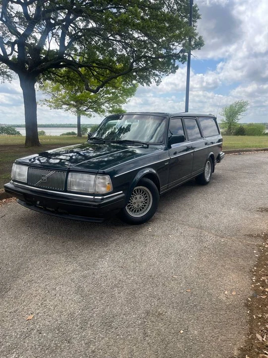 1993 Volvo 245 - Image 7 of 23