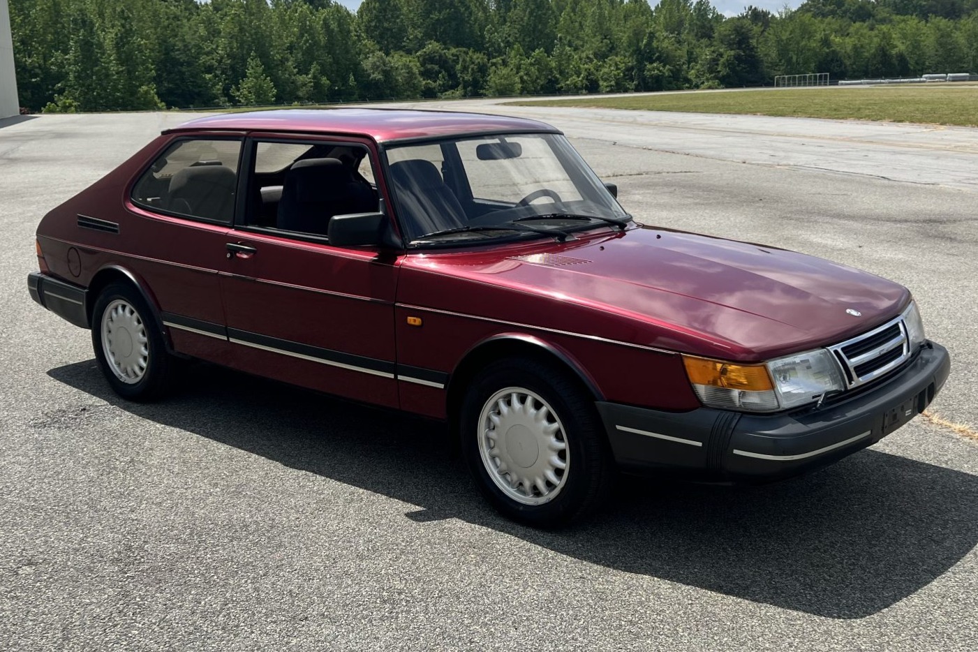 26-Years-Family-Owned 1993 Saab 900 S Hatchback 5-Speed