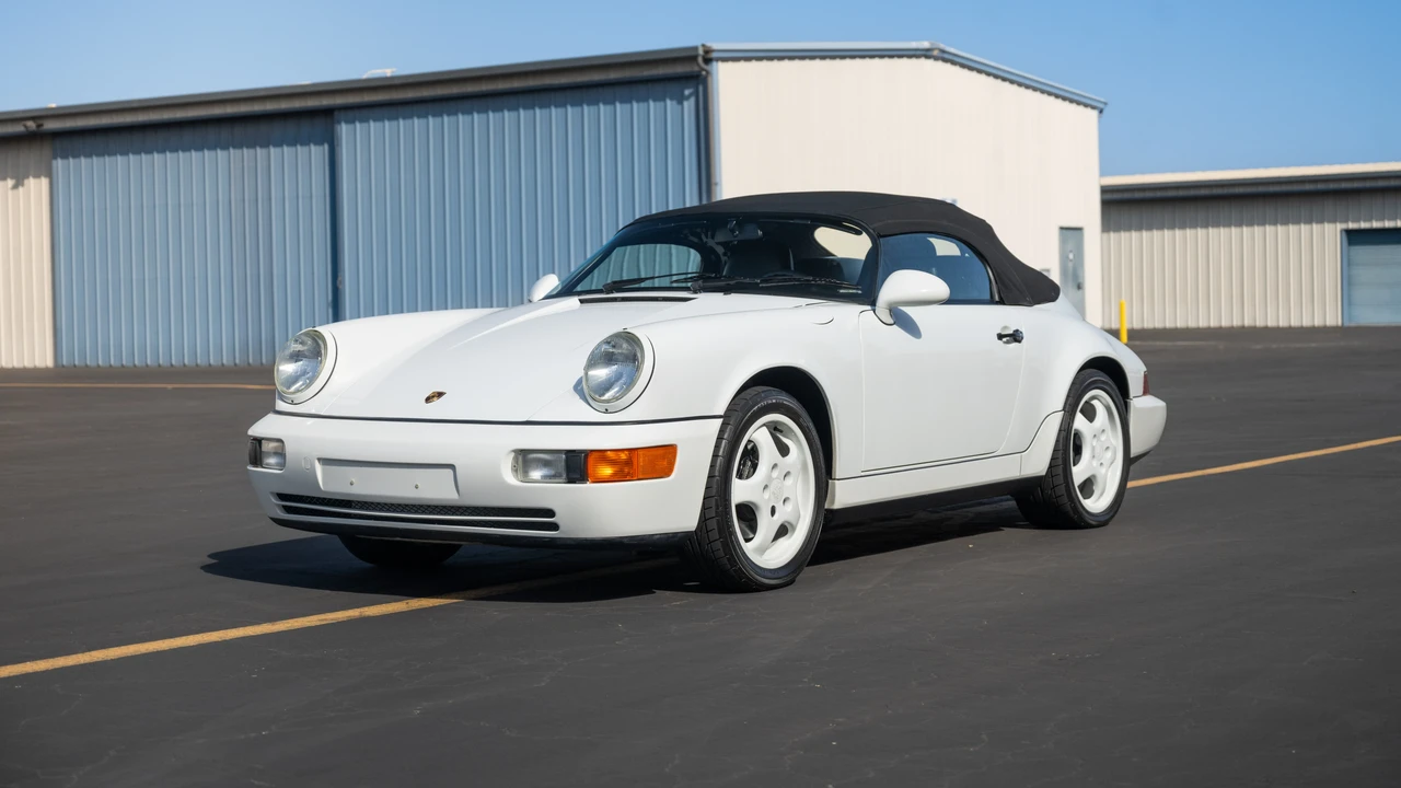 1994 Porsche 964 Speedster - Image 9 of 31