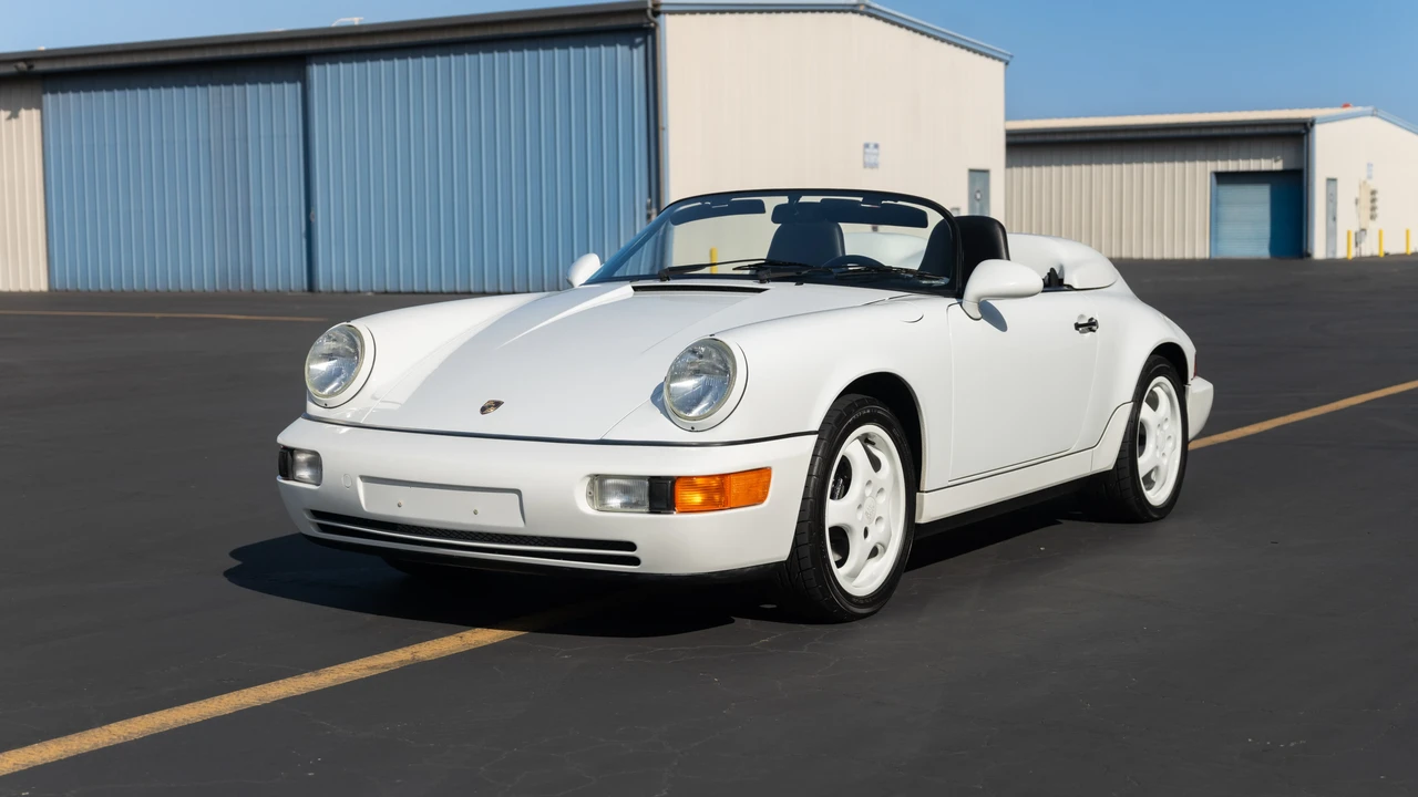 1994 Porsche 964 Speedster - Image 8 of 31