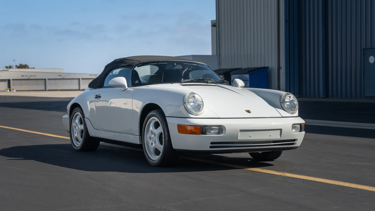 1994 Porsche 964 Speedster - Image 11 of 31