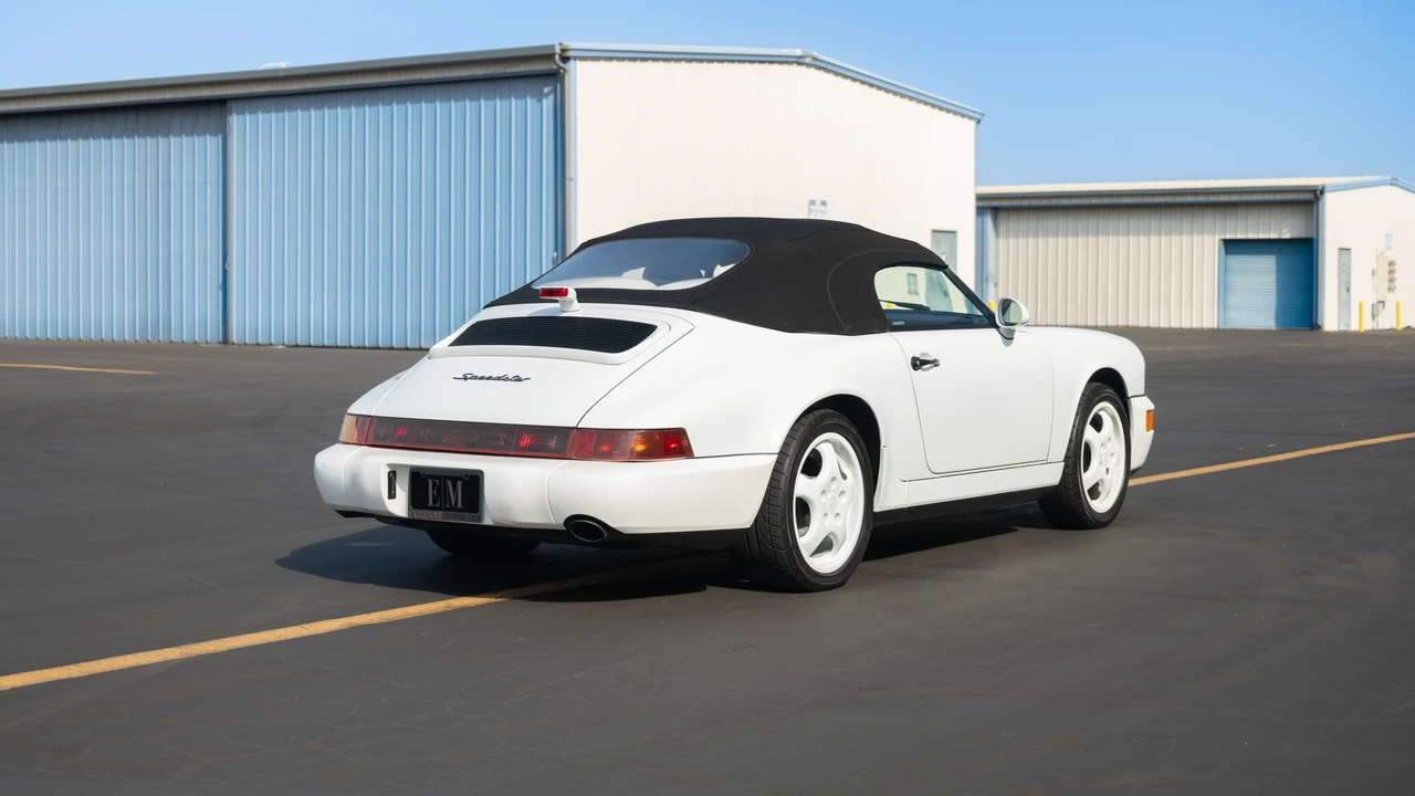 1994 Porsche 964 Speedster - Image 13 of 31