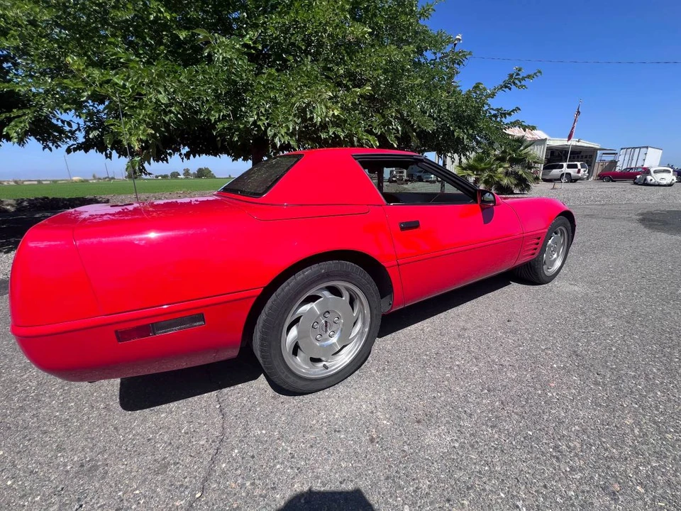 1994 Chevrolet Corvette C4 - Image 4 of 19