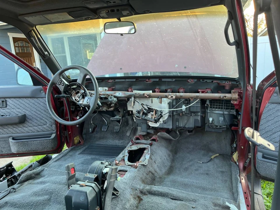 1994 Toyota 4Runner 2nd Gen - Image 6 of 23