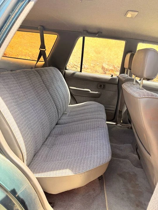 1994 Toyota 4Runner 2nd Gen - Image 6 of 11