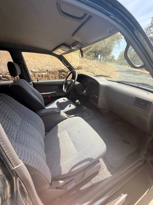 1994 Toyota 4Runner 2nd Gen - Image 7 of 11