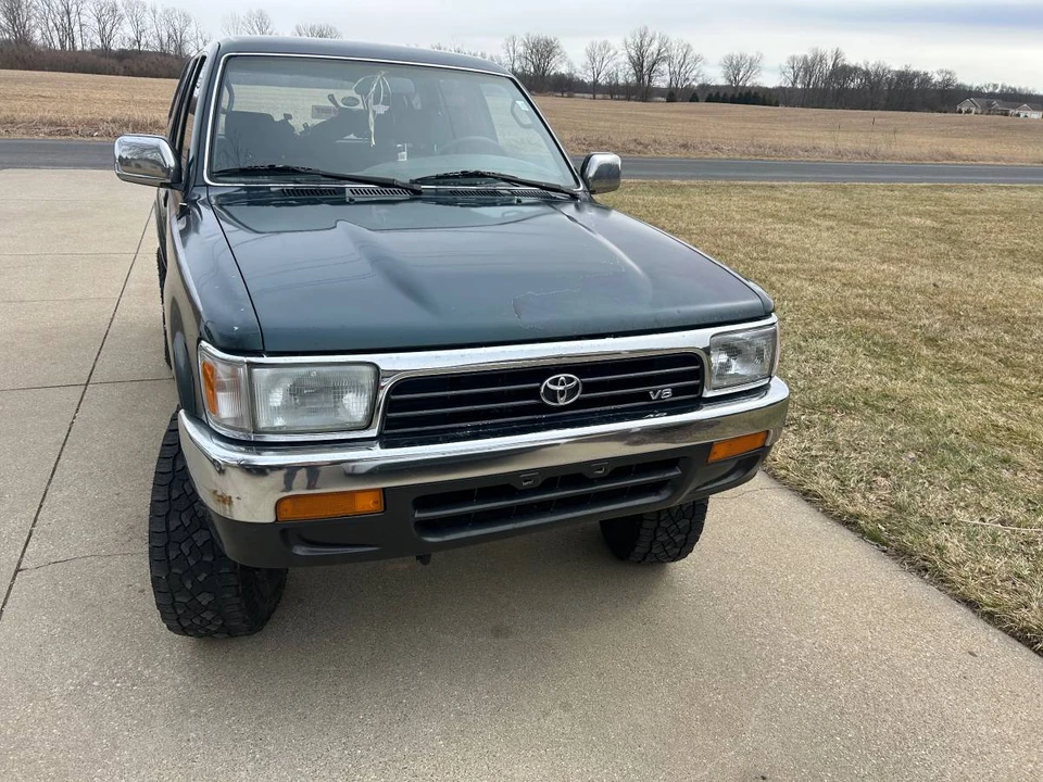 1994 Toyota 4Runner 2nd Gen - Image 8 of 9