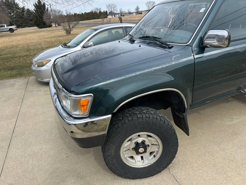 1994 Toyota 4Runner 2nd Gen - Image 5 of 9