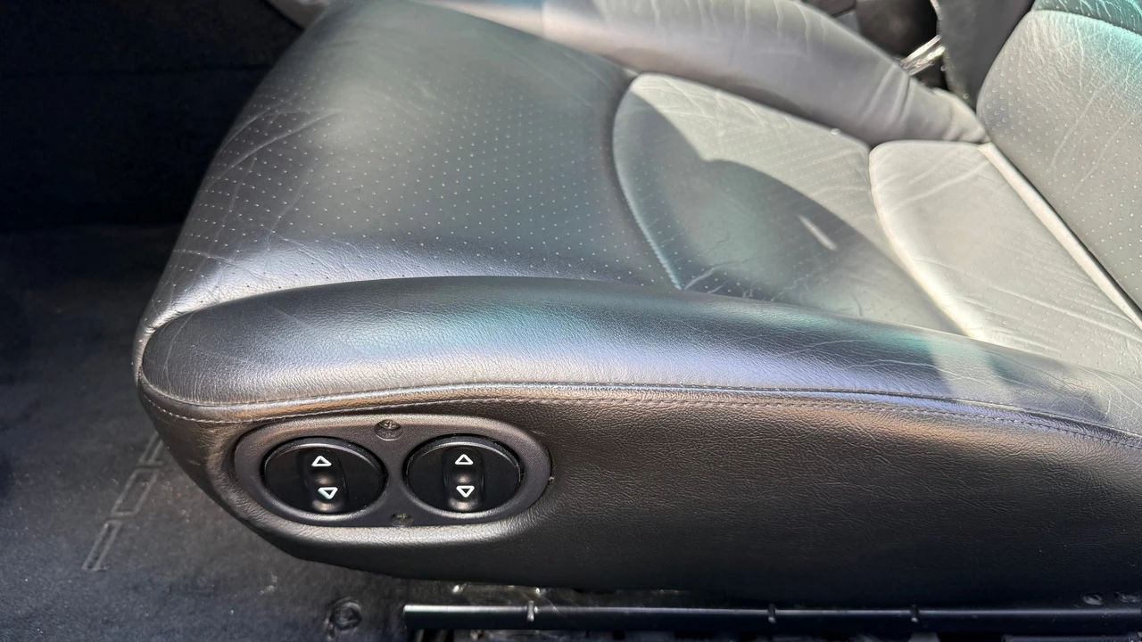 1995 Porsche 993 Carrera - Image 19 of 22