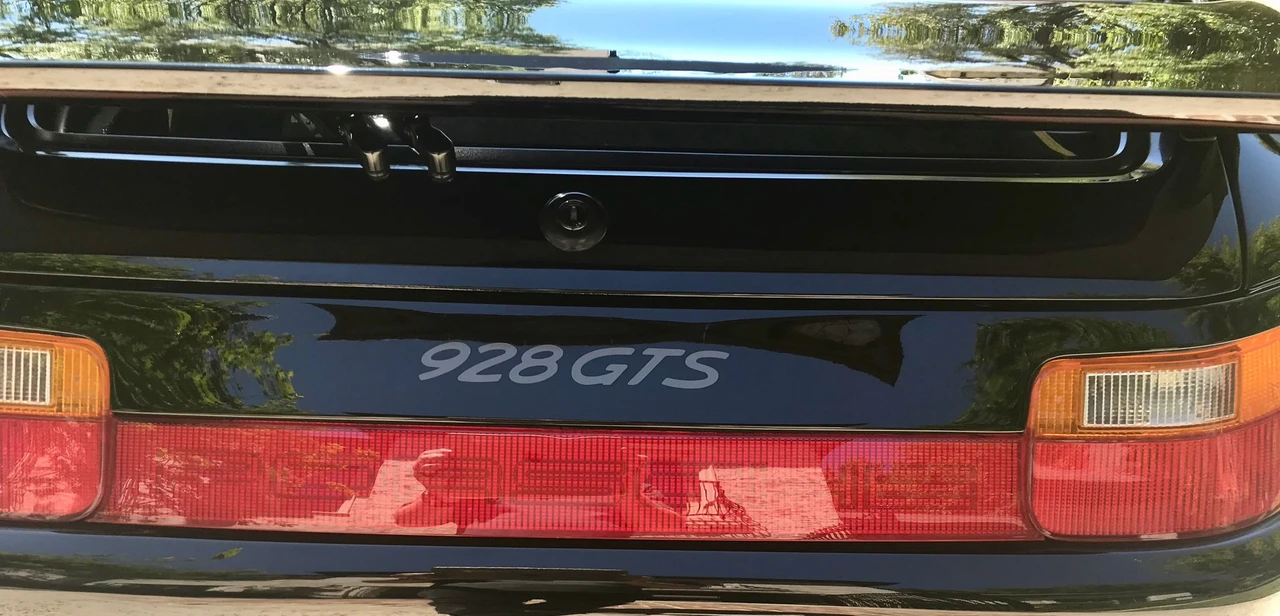 1994 Porsche 928 GTS - Image 12 of 31