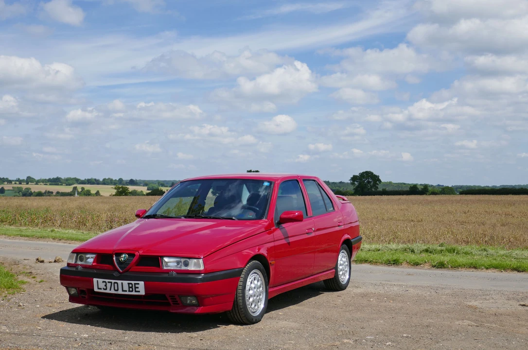 1994 Alfa Romeo 164 Q4 - Image 12 of 30