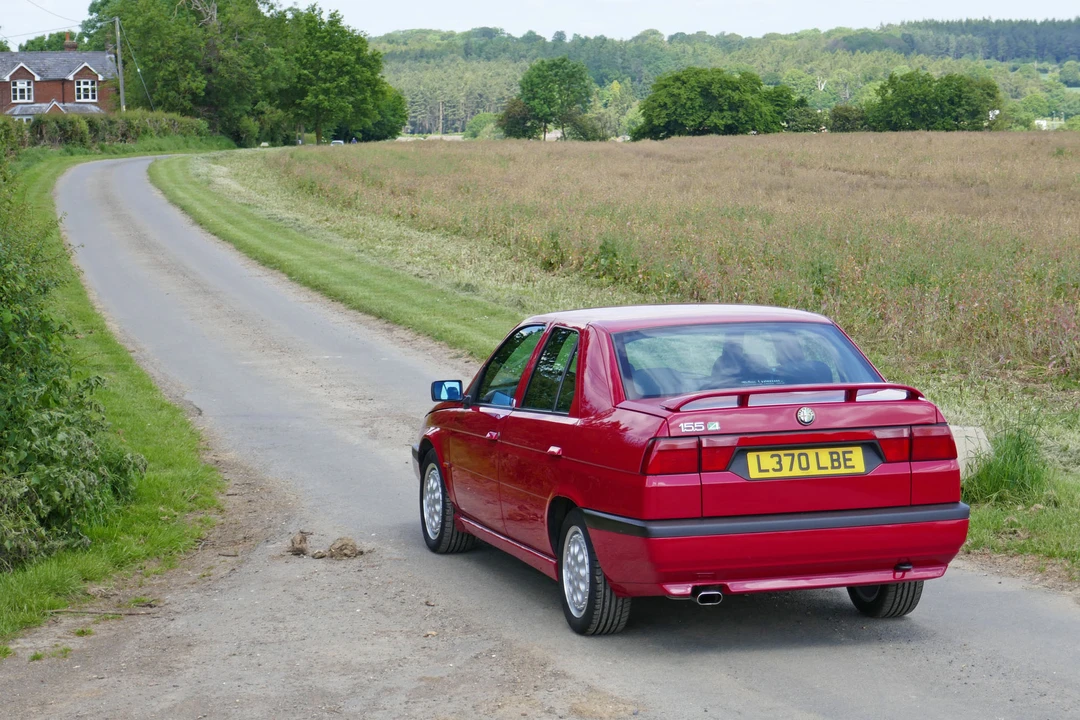 1994 Alfa Romeo 164 Q4 - Image 7 of 30