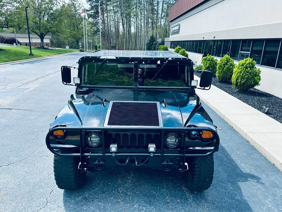 1994 AM General Hummer - Image 2 of 31