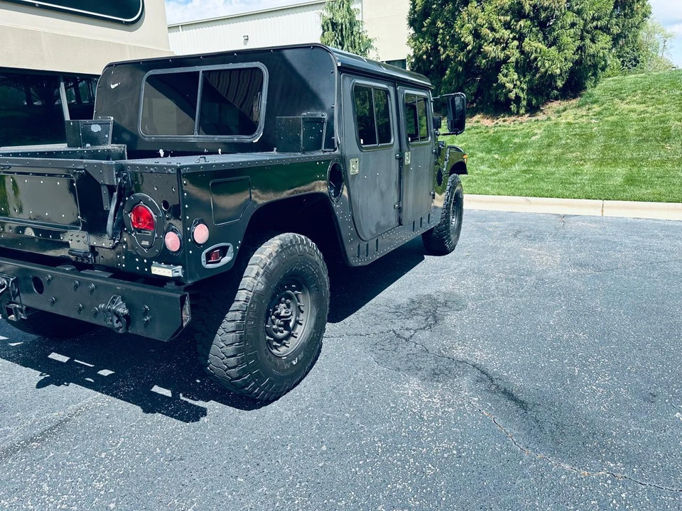 1994 AM General Hummer - Image 24 of 31