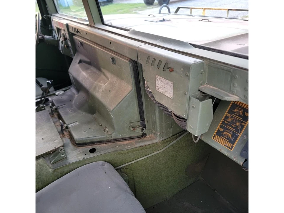 1994 AM General Hummer - Image 25 of 31
