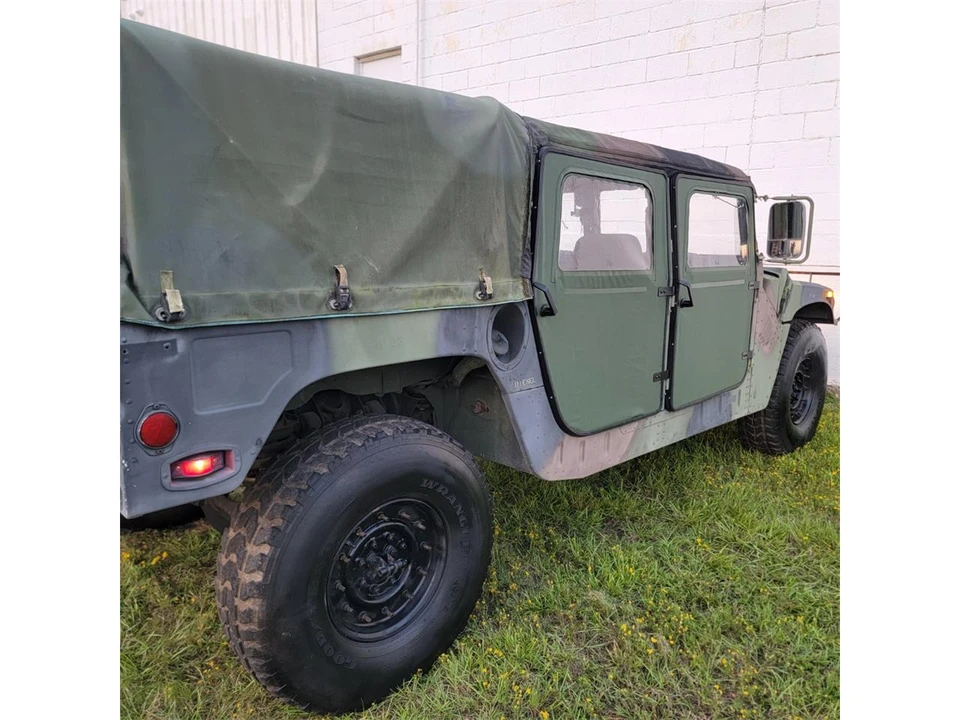 1994 AM General Hummer - Image 10 of 31