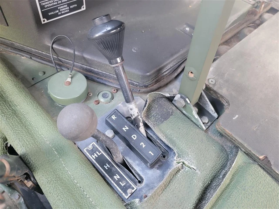 1994 AM General Hummer - Image 28 of 31