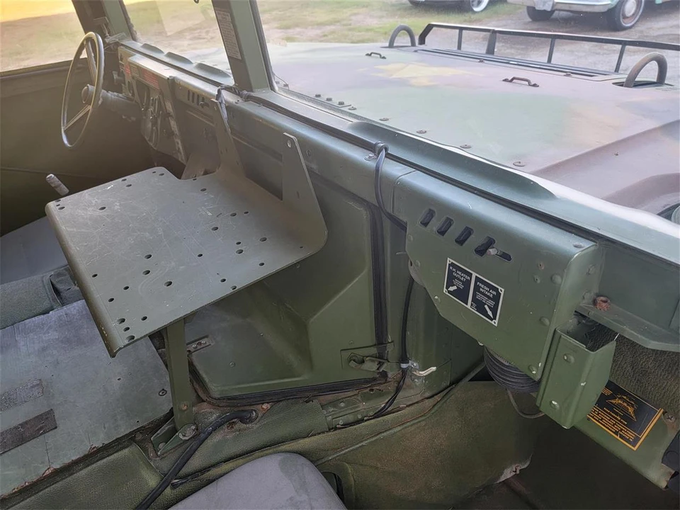 1994 AM General Hummer - Image 24 of 31