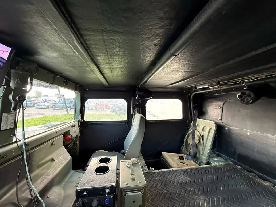 1994 AM General Hummer - Image 8 of 16