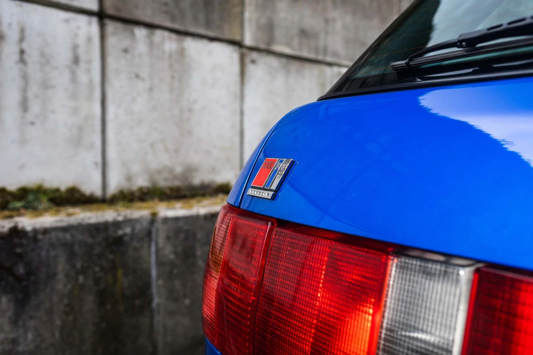 1994 Audi RS2 Avant - Image 18 of 19