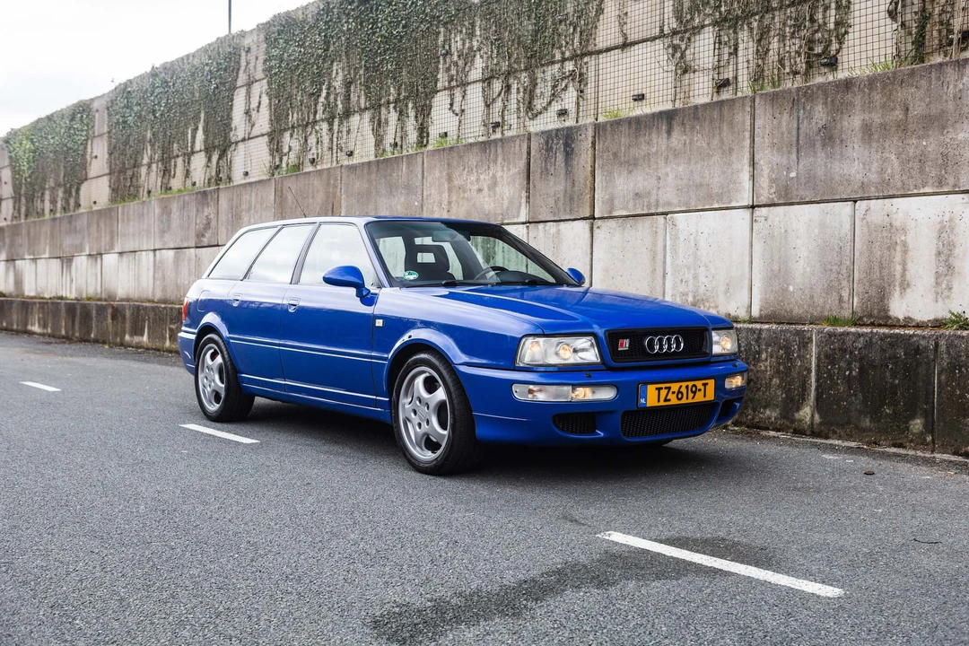 1994 Audi RS2 Avant - Image 10 of 19