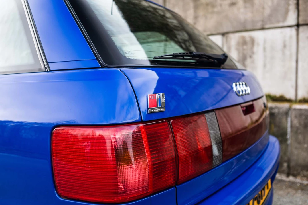 1994 Audi RS2 Avant - Image 16 of 19