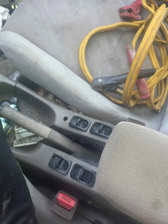 1994 Acura Integra 3rd Gen - Image 2 of 8