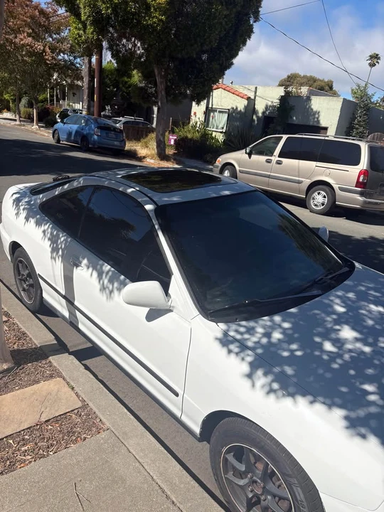 1994 Acura Integra 3rd Gen - Image 2 of 12