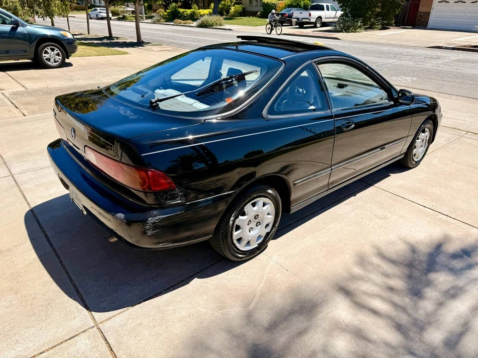 2004 Acura Integra 4th Gen - Image 2 of 20