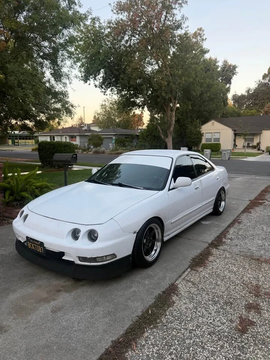 1994 Acura Integra 3rd Gen - Image 2 of 11