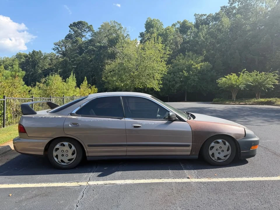 1994 Acura Integra 3rd Gen - Image 2 of 9