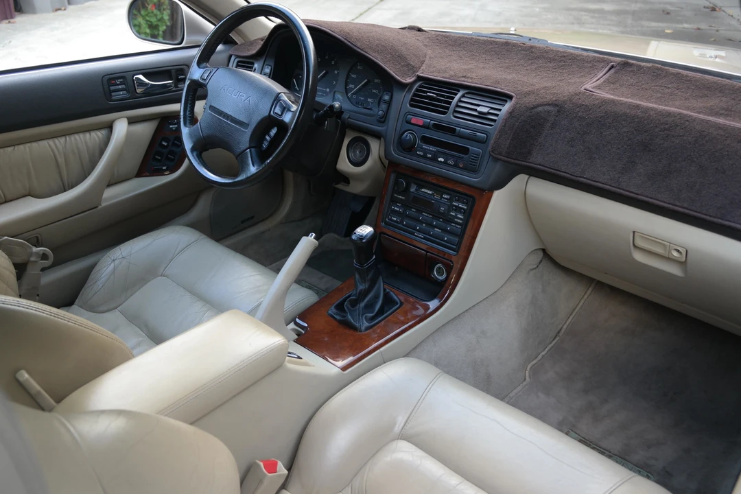 1994 Acura Legend 2nd Gen - Image 29 of 31