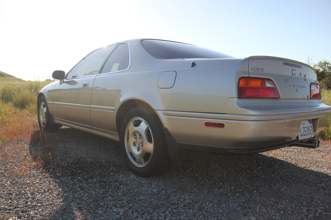 1994 Acura Legend 2nd Gen - Image 10 of 31